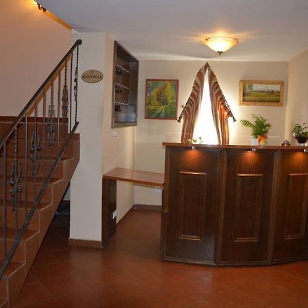 Hotel Jurajska Perla à Patnow Extérieur photo